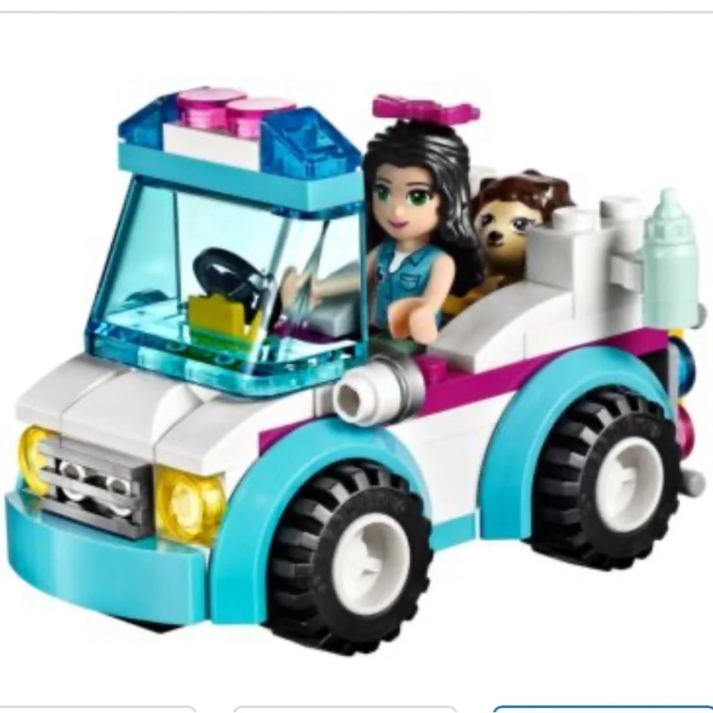 Lego Friends vet ambulance #41086 set 89 pieces new in sealed box